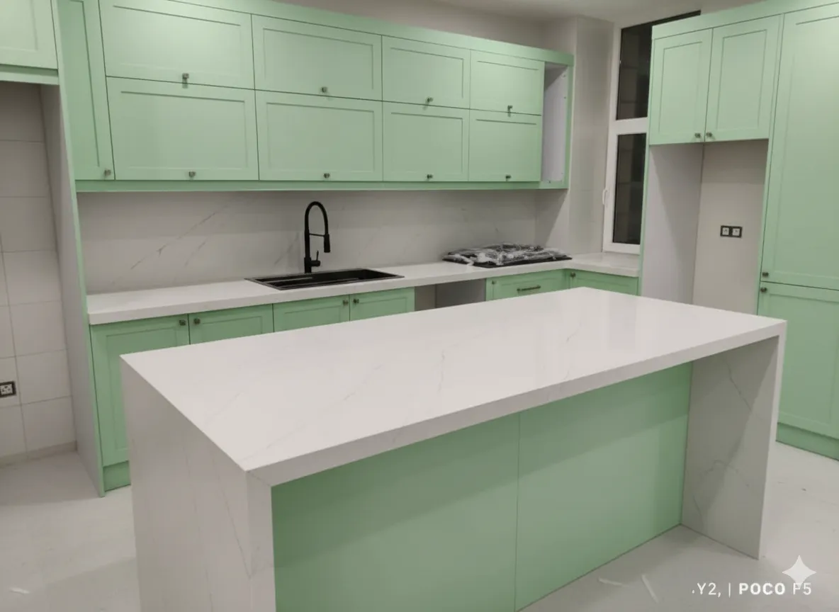 پروژه آجودانیه – صفحه کابینت و سینک با سنگ کوارتز توتم کد ۹۱۱۱ | گرانیپان